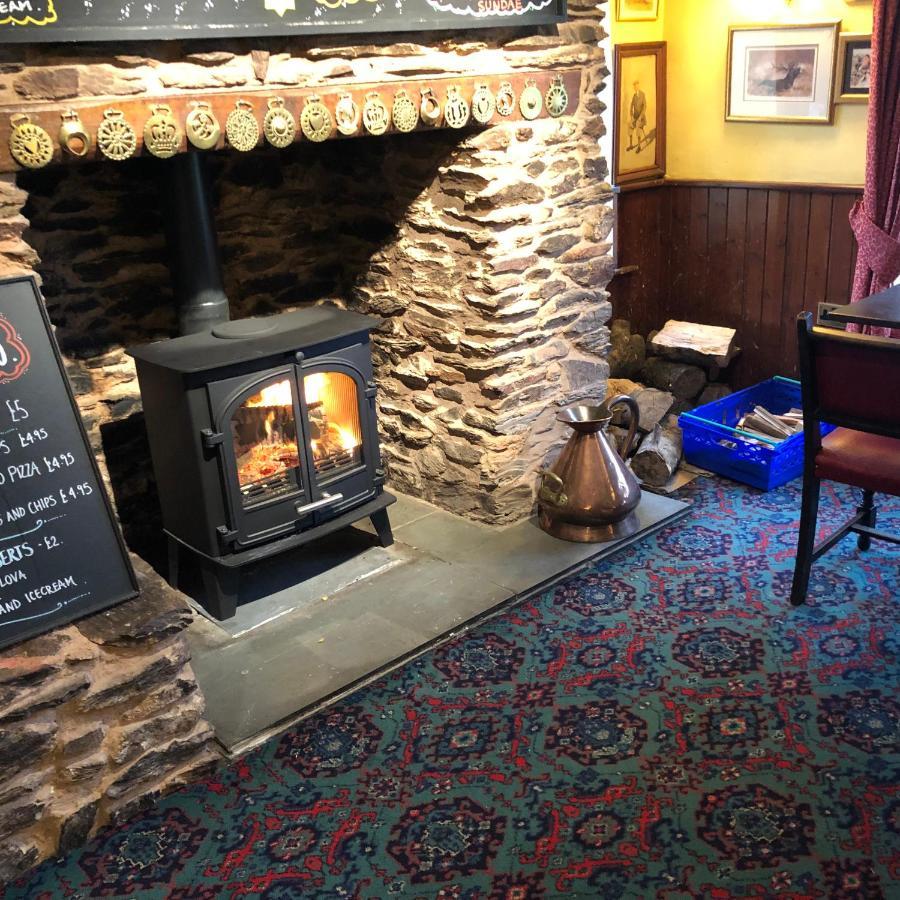 Raleghs Cross Inn Clatworthy Eksteriør billede